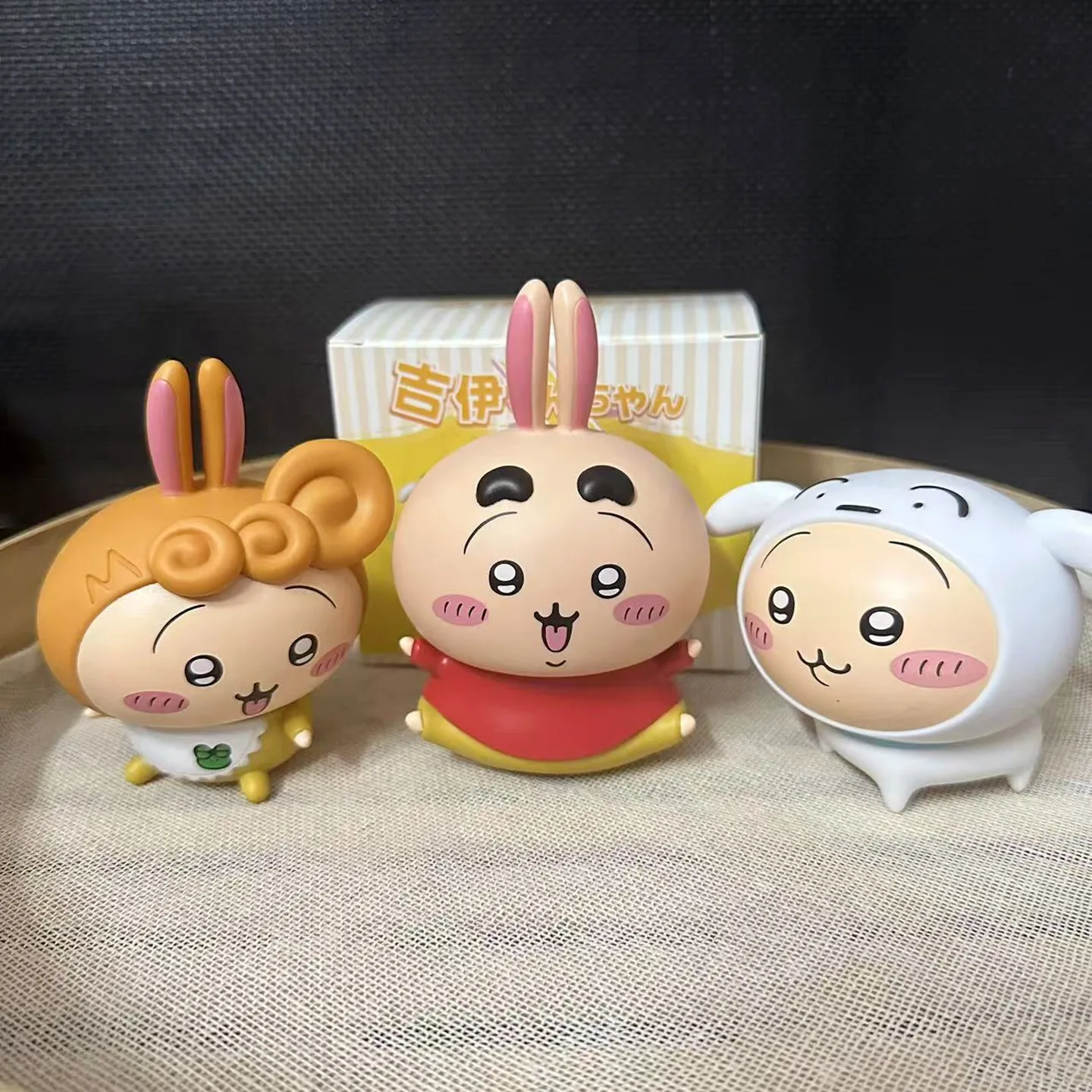 

Cute Chiikawa Usagi X Shin-chans Playground Collectible Figures Mini Anime Dolls Cartoon Desk Ornament Gift for Friends