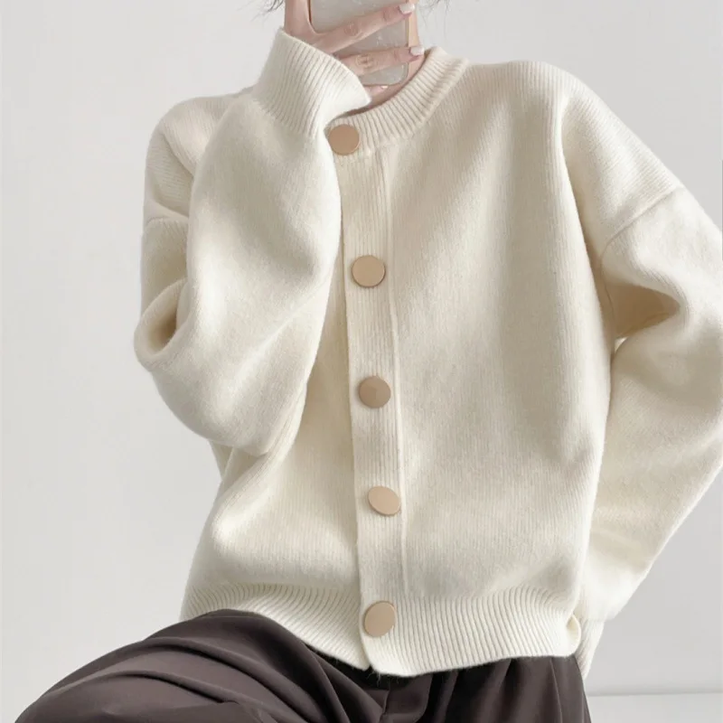 

Autumn and Winter Single Breasted Solid Color Knitted Sweater Women's Coat Cardigan Lazy Style Loose and Versatile Top