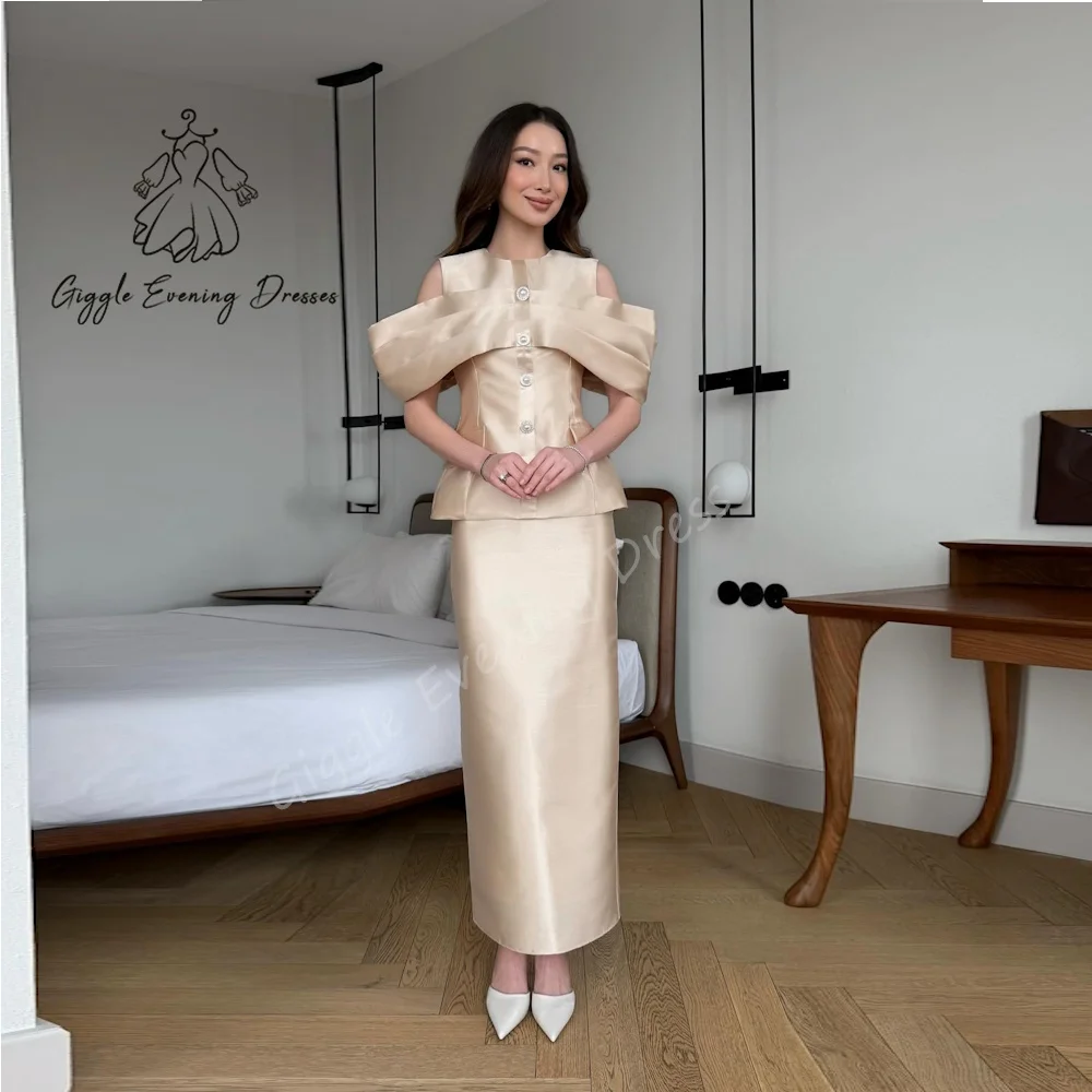 

Giggle Sexy Halter Sleeveless Beading Elegant and Pretty Women Wedding Dresses Straight Bride Dresses