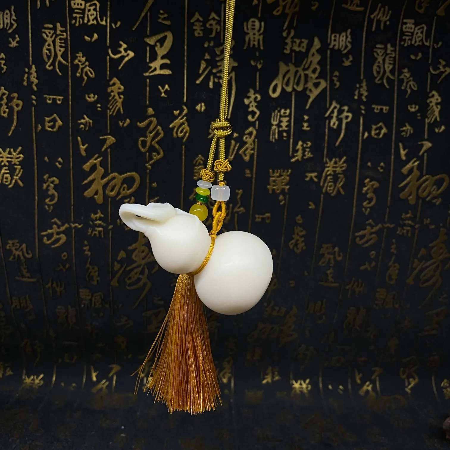 Ivory Nut Gourd Car Hanging Original Tassel Pendant Cute Safe Rearview Mirror Vehicle Interior Decor Craft Ornament
