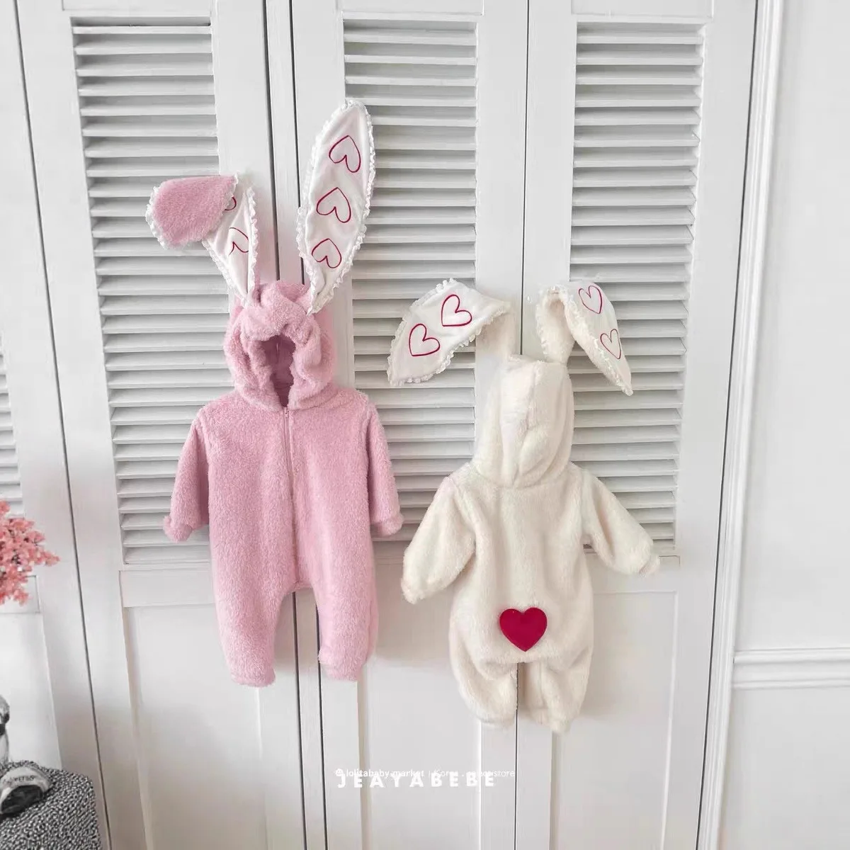 Korean Version Ins Plush and Thick Rabbit Ears Cute Jumpsuit Warm Outdoor Wear Autumn and Winter