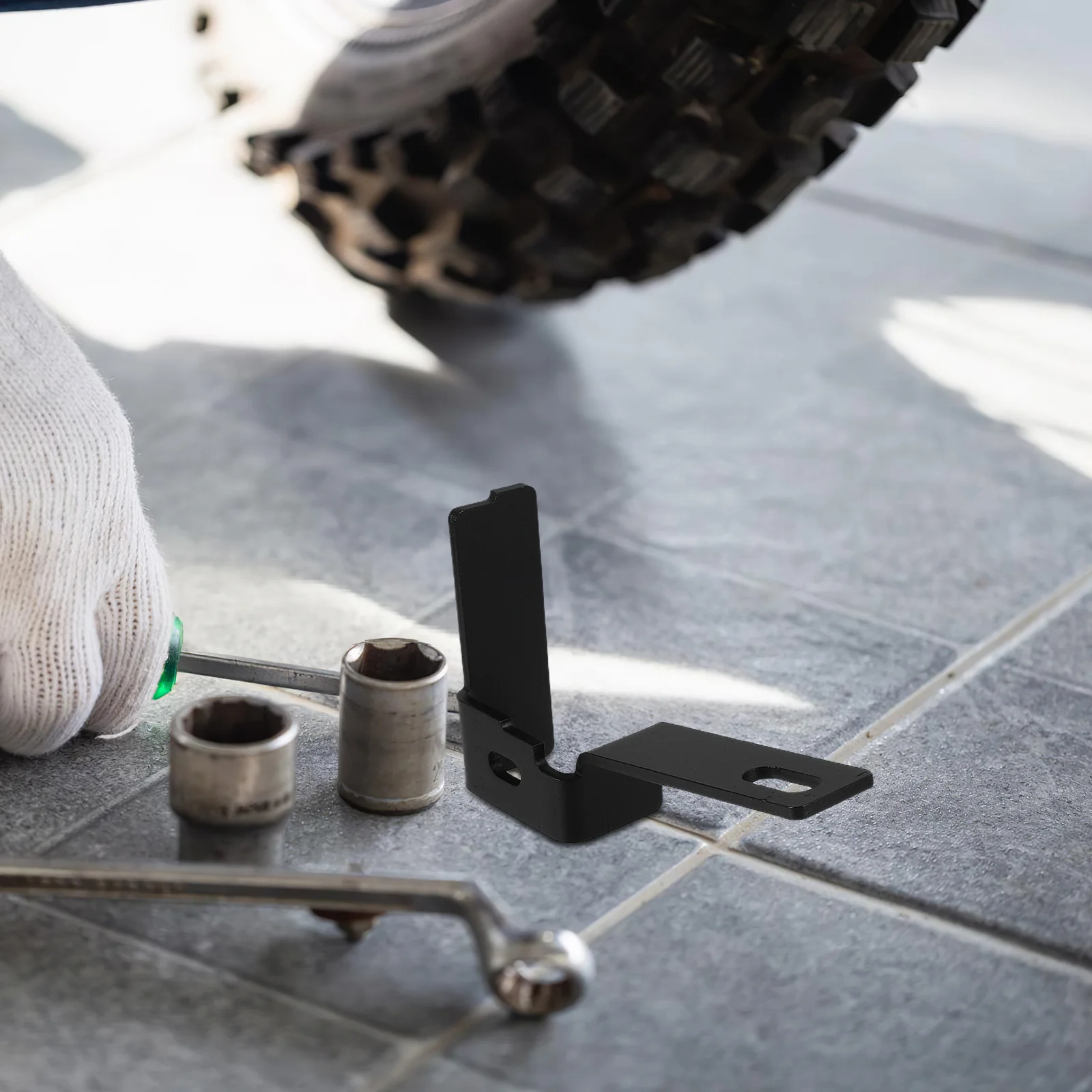 

1Pair Motorcycle Auxiliary Light Bracket Spotlight Mounting Holder Longlasting Motorcycle Lamp Replacement Night