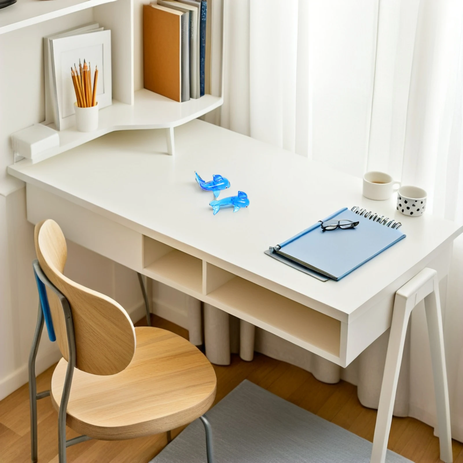 

2Pcs Glass Dolphin Sculpture Unique Desktop Decor Smooth Surface Comfortable Touch Home Office Tabletop Ornament