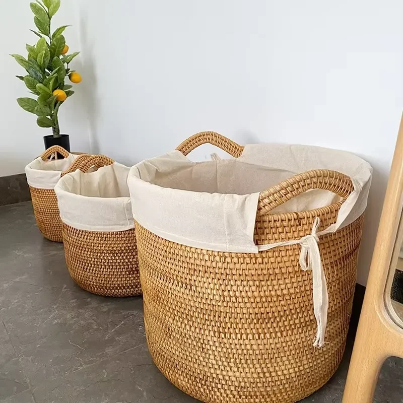 Large Handmade Rattan Laundry Basket With Lid And Handle Big Capacity Dirty Clothes Storage Bin For Home Hotel Decorative