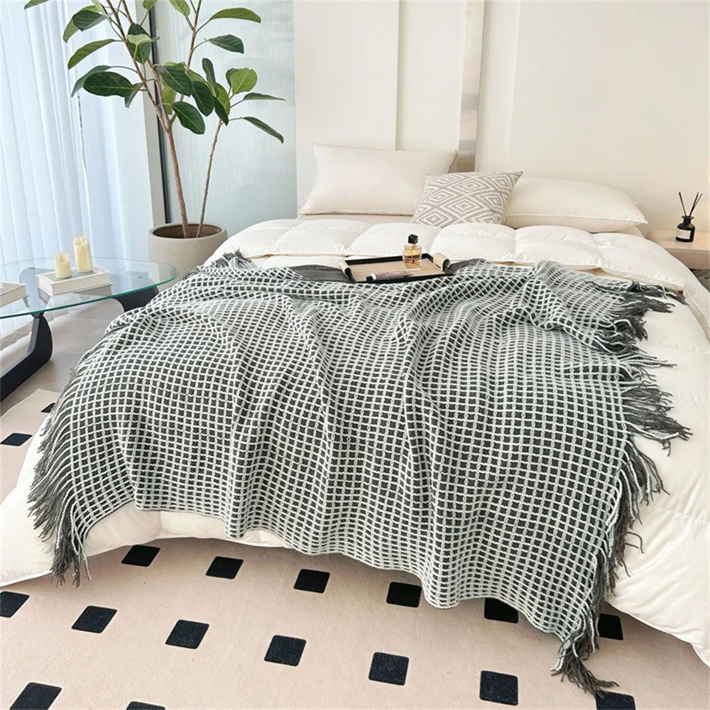 Knitted Thread Blankets for Beds Waffle Woven Blanket with Tassels High Quality Home Decor Soft Bed Cover Throw Blanket Travel