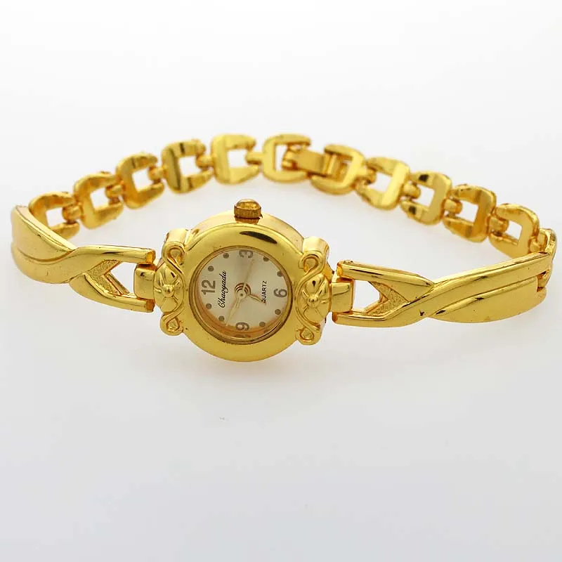 Mini Women Bracelet Watch Mujer Golden Relojes Small Dial Quartz \\ Watch Popular Wristwatch Hour female ladies Elegant watches