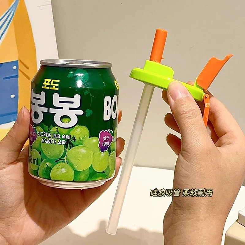 

Collapsible straw lid for pop - top cans, integrated anti - spill and sealed lid for cola cups, Lid of canned beverage