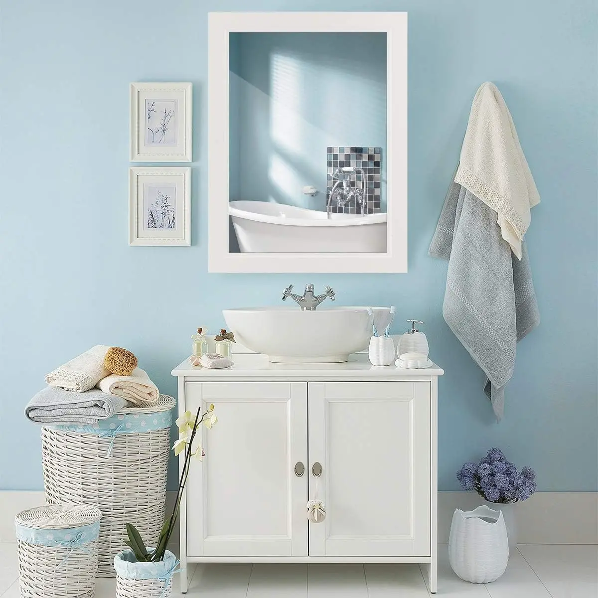 

Futada Bathroom Medicine Cabinet With Mirror, Wall-Mounted Storage Organizer, Adjustable Shelf & Single Door, Modern Mirror