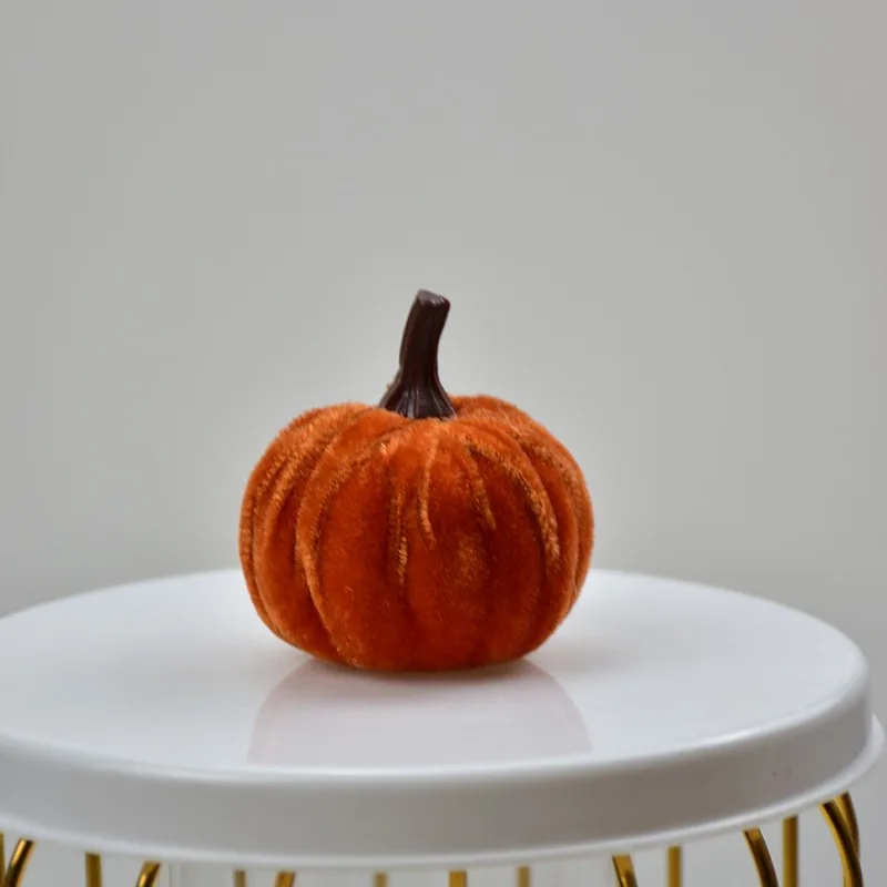 10-teiliges Halloween-Kürbis-Set 5CM Künstliche Kürbis-Dekorationen Halloween-Party Samt-Kürbis Tischdekoration Halloween-Deko – Detail 6