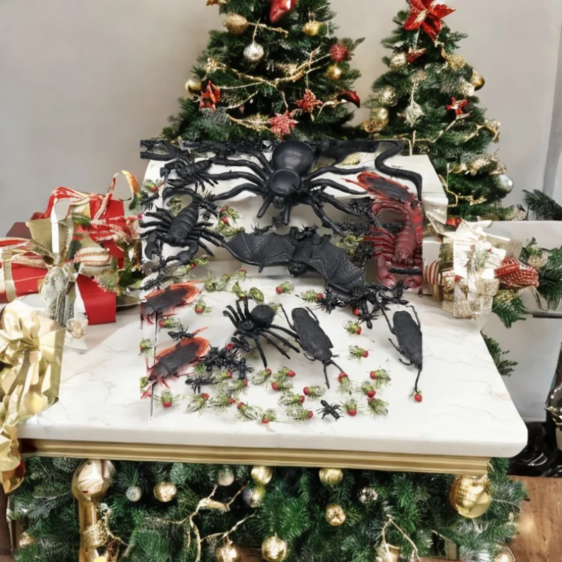 

New Prank Toy Halloween Simulation Spider Fly Animal Model Small Toy Set
