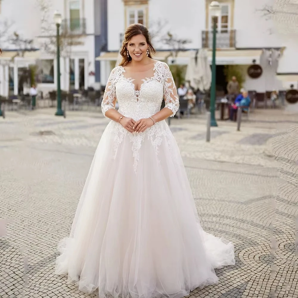 Customized Plus Size Wedding Dresses Sheer O-neck 3/4 Sleeves Appliques Button Tulle A-Line Floor Length Robe Bridal Gown