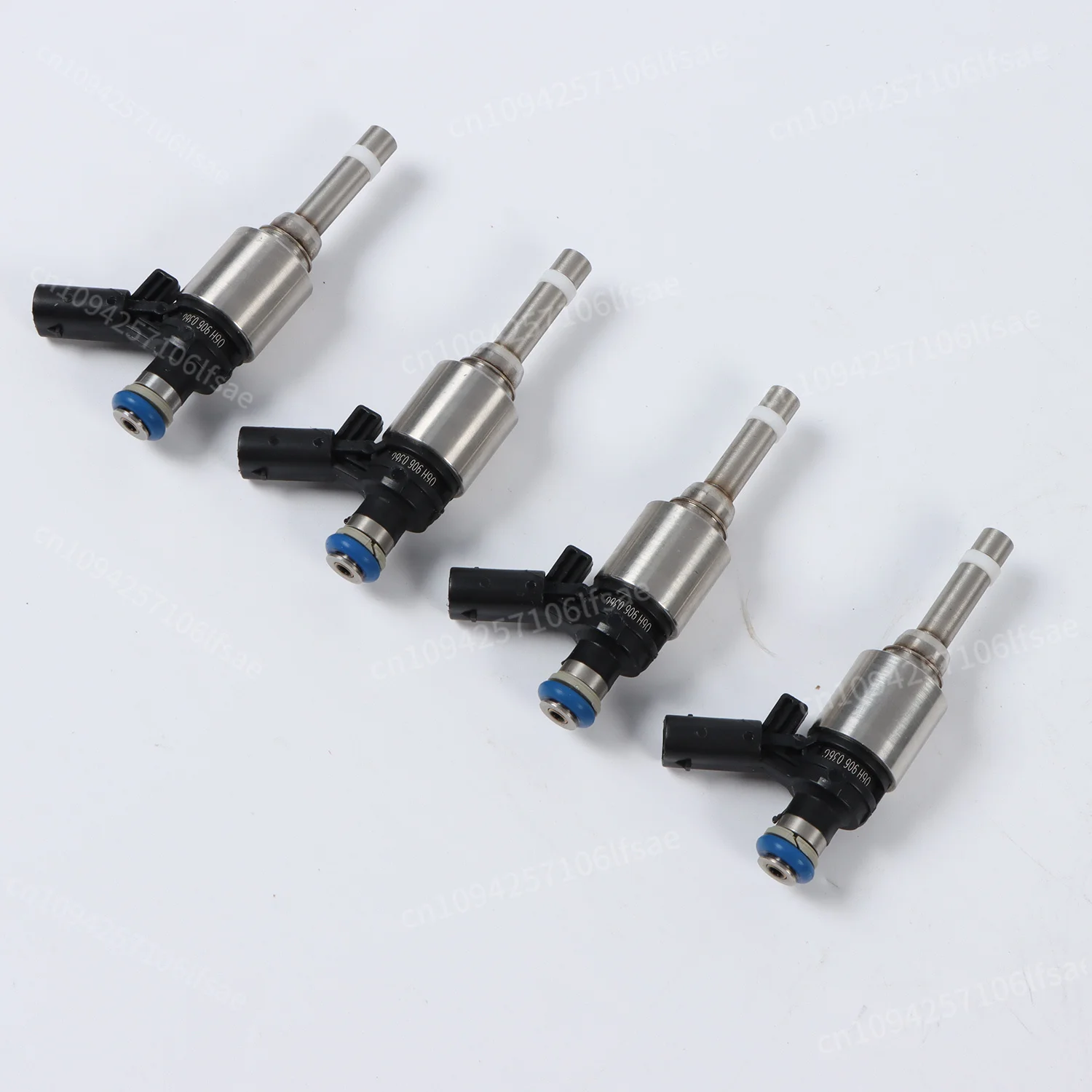 

4pcs Fuel Injectors 06H906036G For A3 A4 A5 Q5 TT 2.0TSI Fuel Supply System Fuel Injector Engine Parts