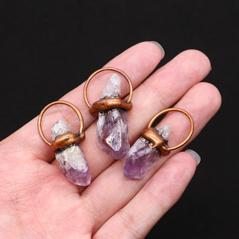 

Exquisite Irregular Natural Stone Crystal Quartz Pendant Amethyst Healing Spirit Jewelry Retro Men Women Necklace Charm