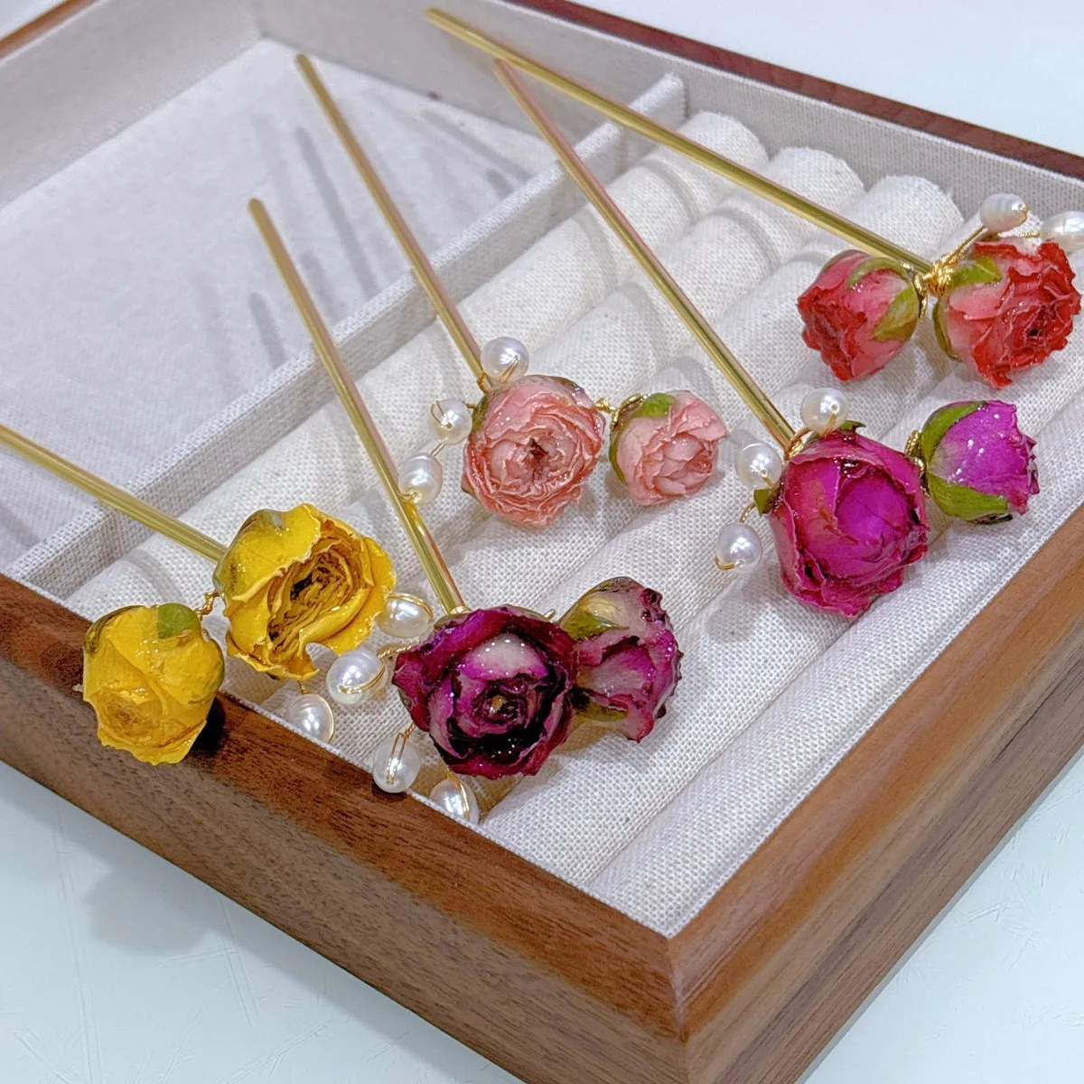 Thumbnail 3 - #20 Trending Dried Flowers Right Now