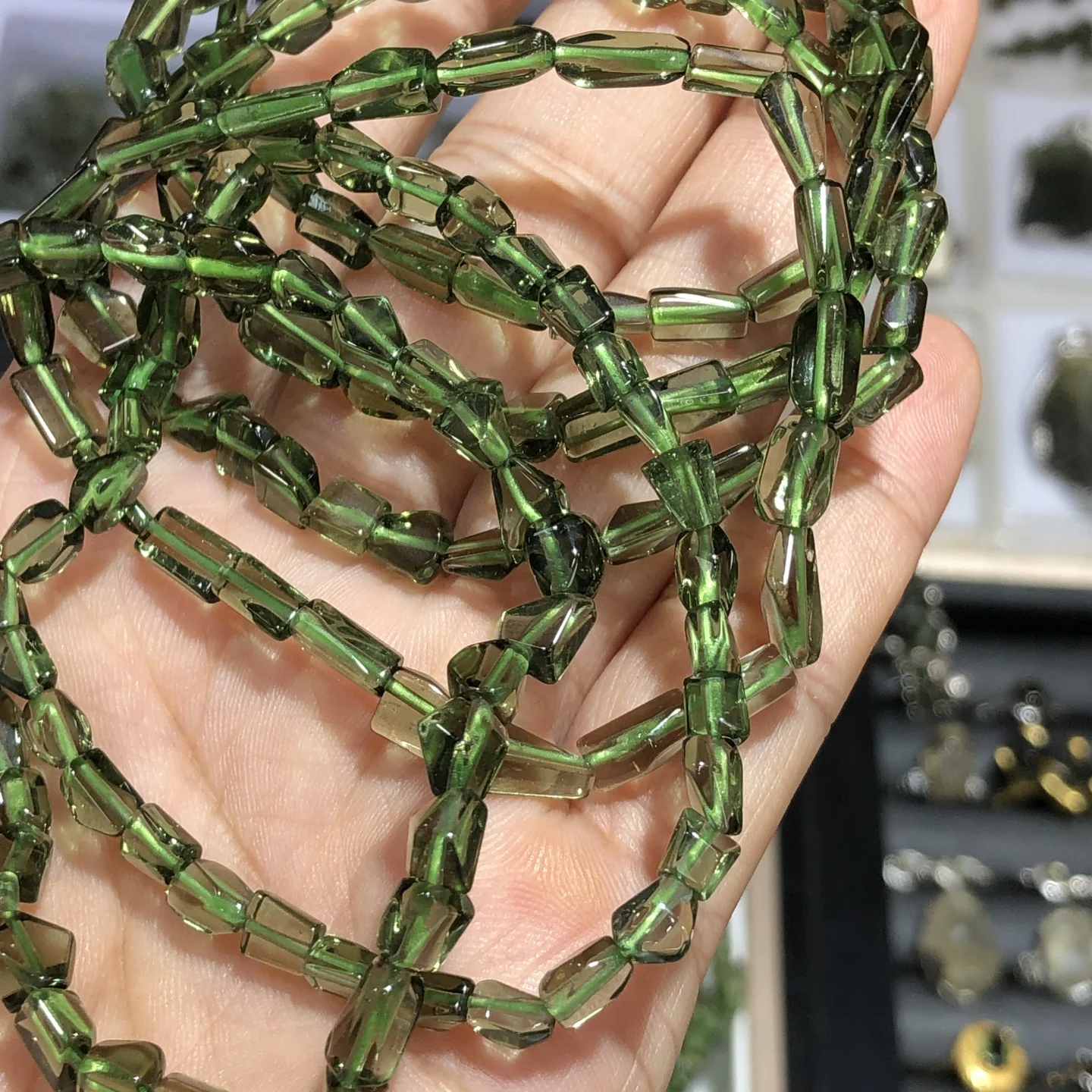 1 Pc Fengbaowu Natural Moldavite Bracelet Irregular Shape Beads Reiki Healing Stone Jewelry Gift Men Women