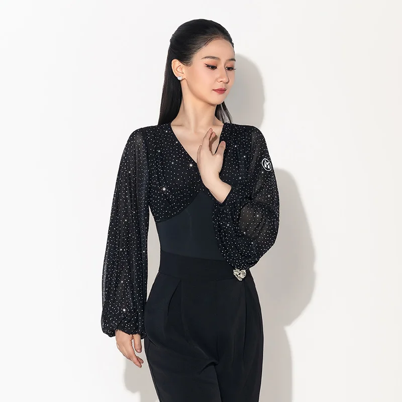 

2026 современные танцевальные топы для женщин, комбинезон с v-образным вырезом и ромбовидной сеткой и рукавами-фонариками, Samb Chacha, одежда для латинских тренировок для взрослых, DQS21751