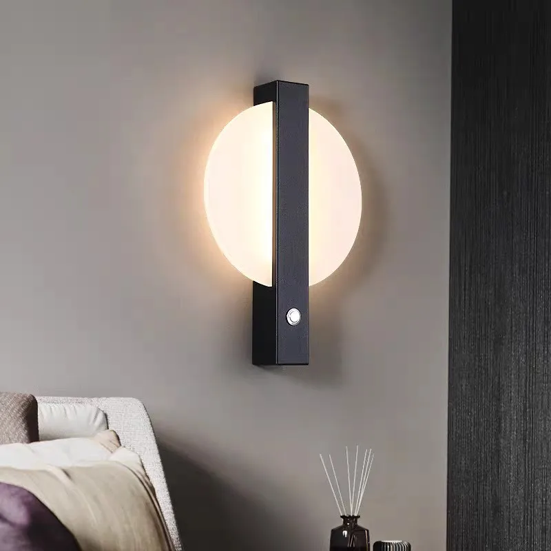 Nordic Minimalist Strip Metal Wall Lamps Round Acrylic Lighting Bedroom Headboard Study Entrance Eye Protection LED Wall Sconces
