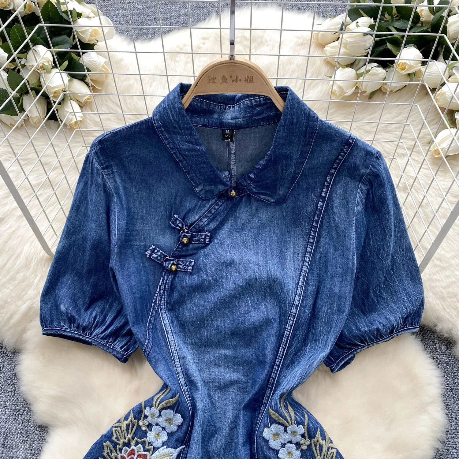

New Chinese Style Retro National Style Cheongsam Denim Dress, Women Disk Buckle Embroidery Design Sense Light Luxury Long Dress