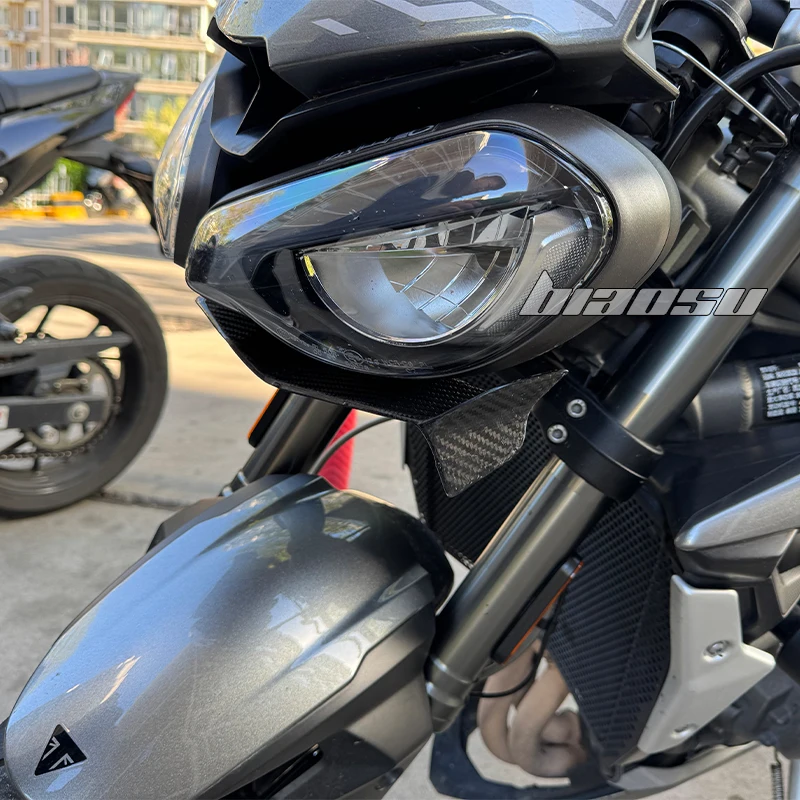 for Triumph Street Triple 765R/RS 100% RealCarbon Fiber exposed front spoiler Winglet aerodynamic GP wing kit spoiler 2079-2025 2