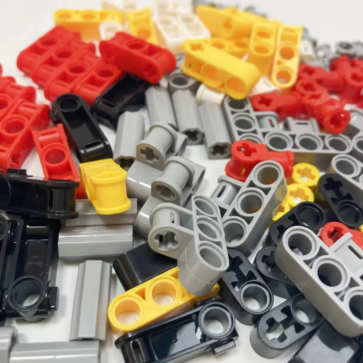 100pcs screw fittings set, technology building block shaft bolt connector, 9686, building block toy accessories bag. view 4