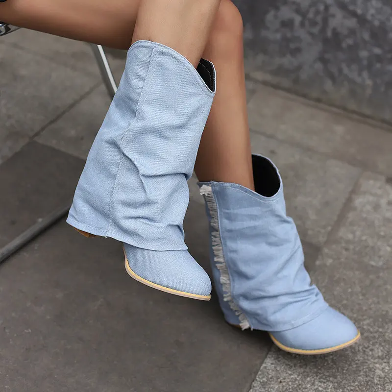 REAVE CAT السيدات أحذية النساء منتصف العجل الأحذية أشار تو 5.5 سنتيمتر كعب الانزلاق على قطيع الجلد المدبوغ ديكور أحذية الركبة غير رسمية حجم كبير 42 43