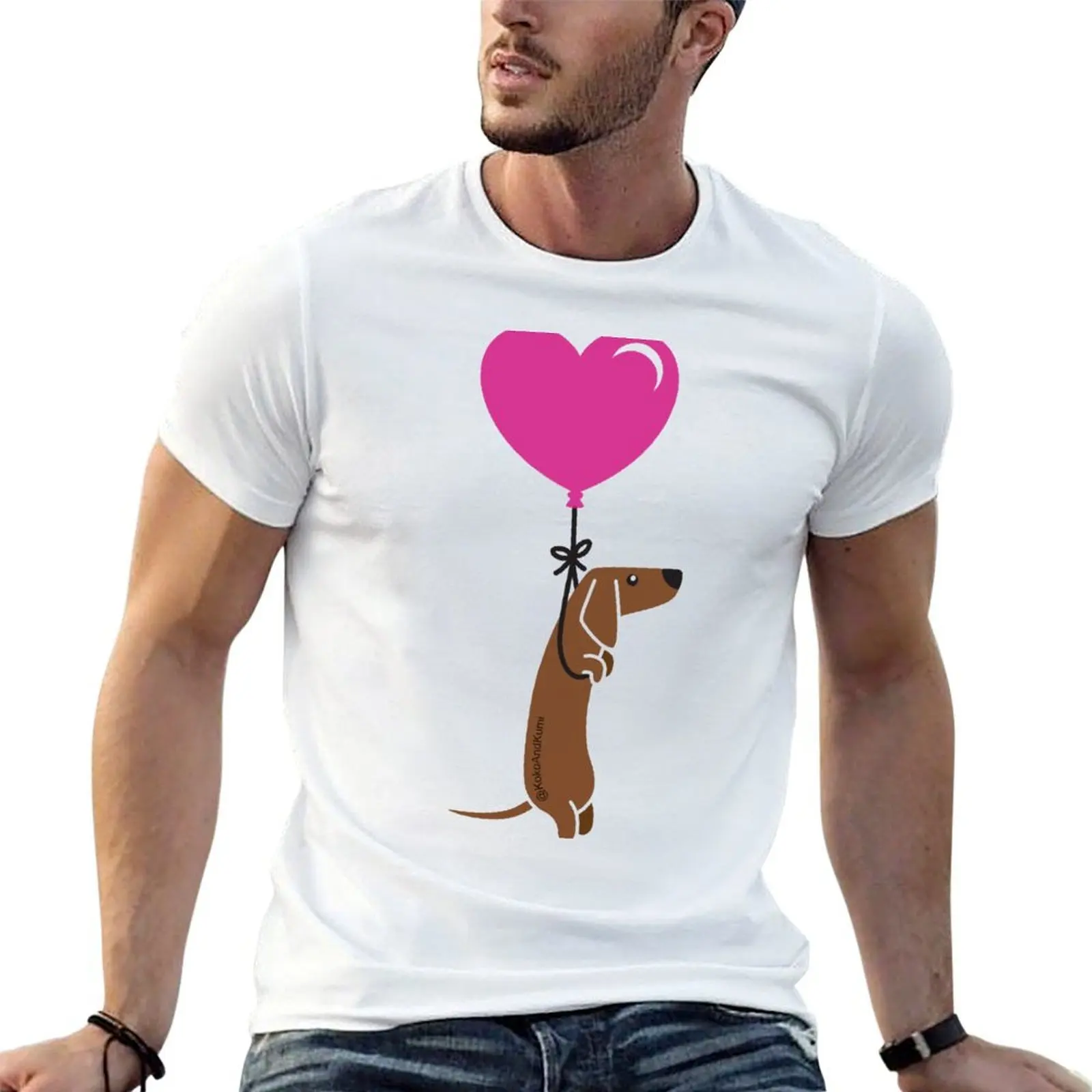 Dachshund with pink heart balloon T-Shirt Fashion Letter Print T-Shirt
