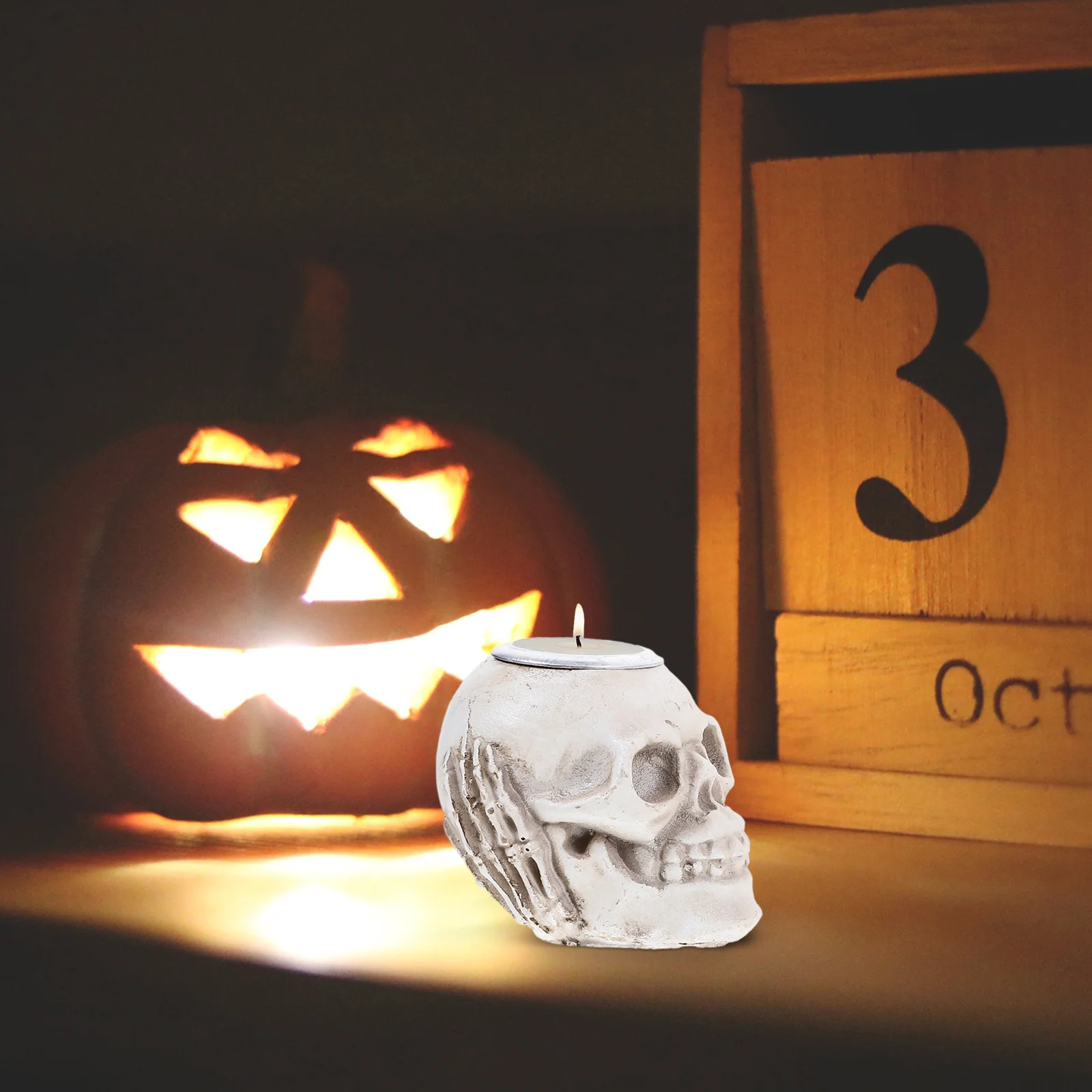 

Gothic Skull Holder 3 Pcs Set Halloween Tea Light Stand for Creepy Home Decor and Haunted Events