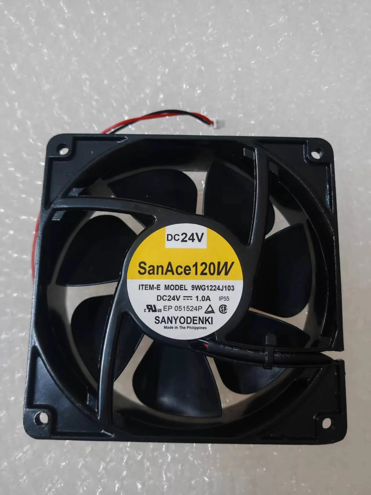 1PCS 9WG1224J103 24V 1.0A 12038 12CM Large air volume violent waterproof cooling fan 120*120*38mm