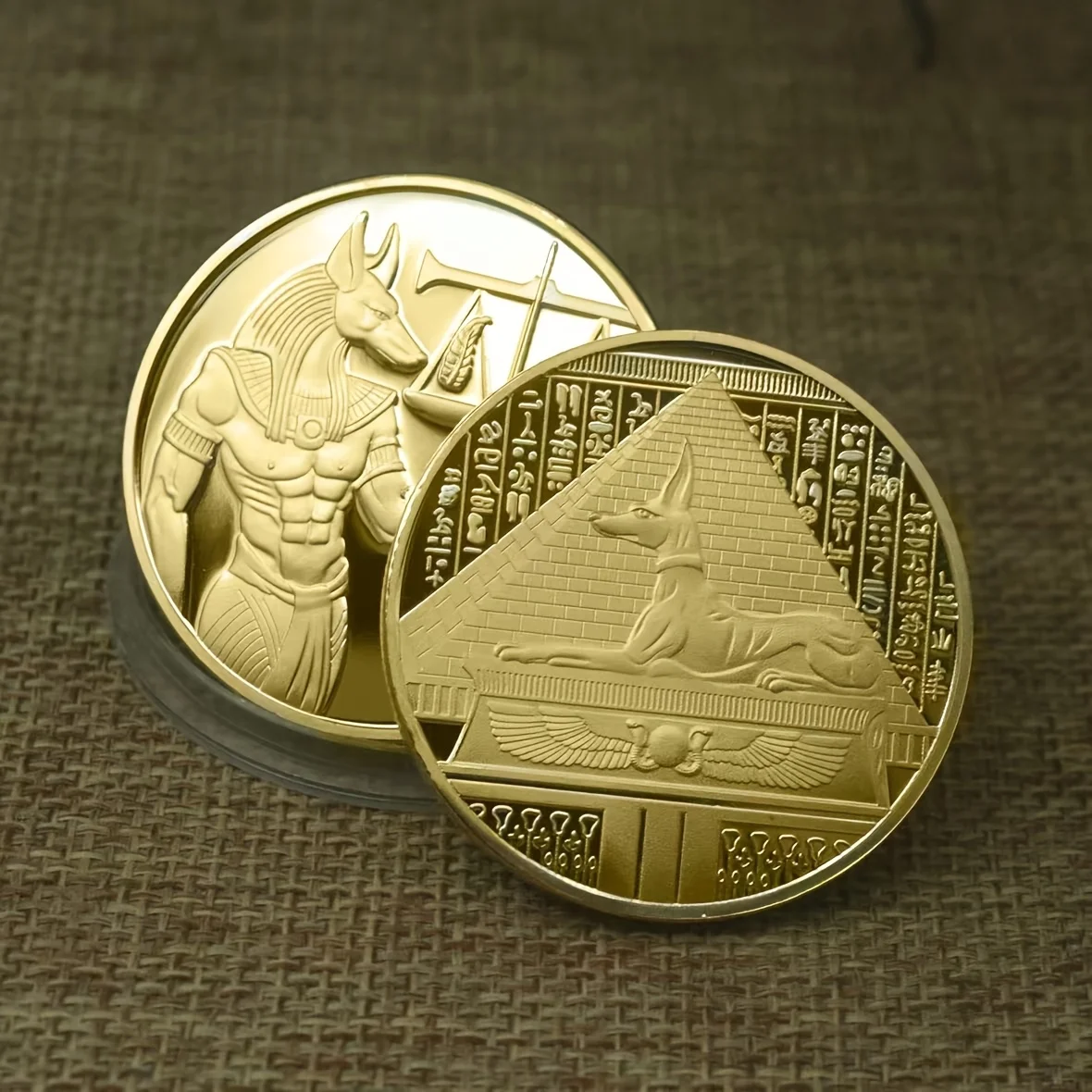 أنوبيس عملة ذهبية الهرم التحدي عملة الموت الله في الأساطير المصرية القديمة عملة المقتنيات ميدالية في الكبسولة #3