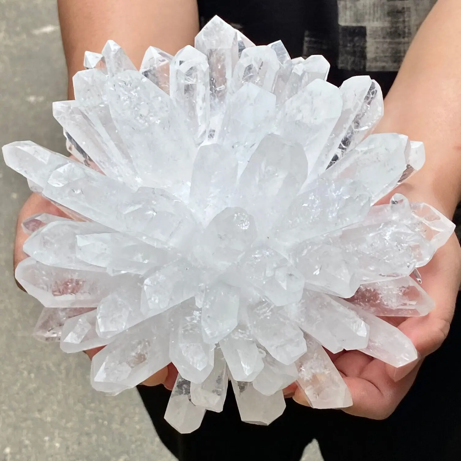Natural Rare White Transparent Quartz Crystal Mineral Cluster ​Specimen Home Office Degaussing Decoration Energy Gem