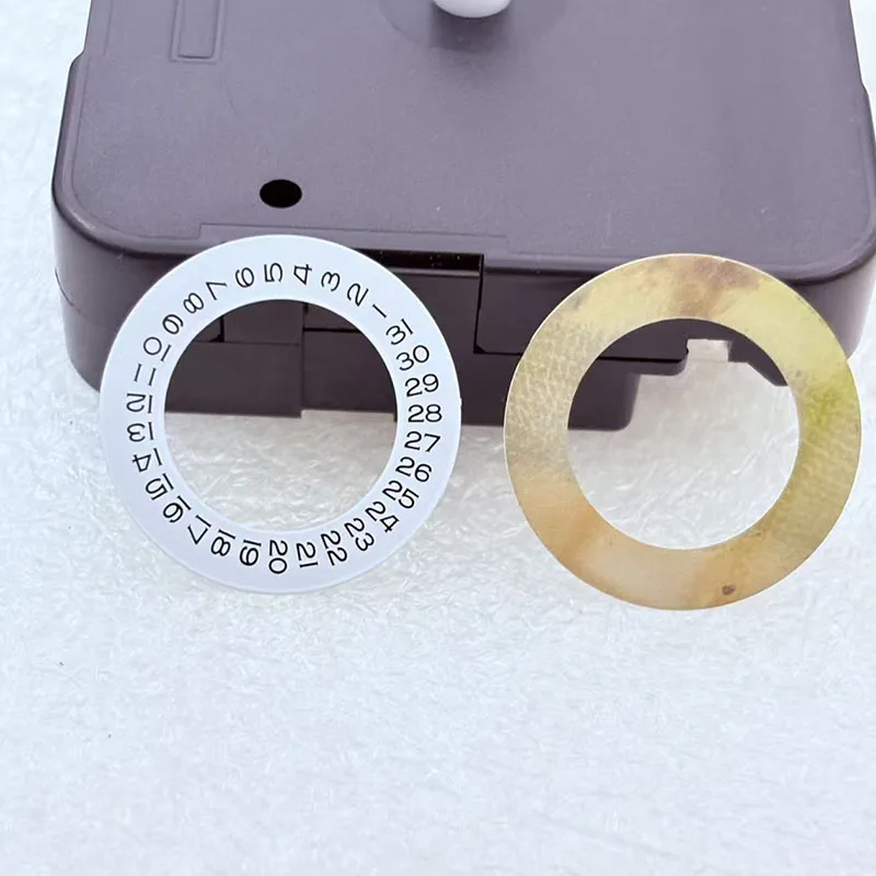 Watch accessories 2824 2836 2813 8215 calendar plate sticker calendar change labor font water ghost change calendar