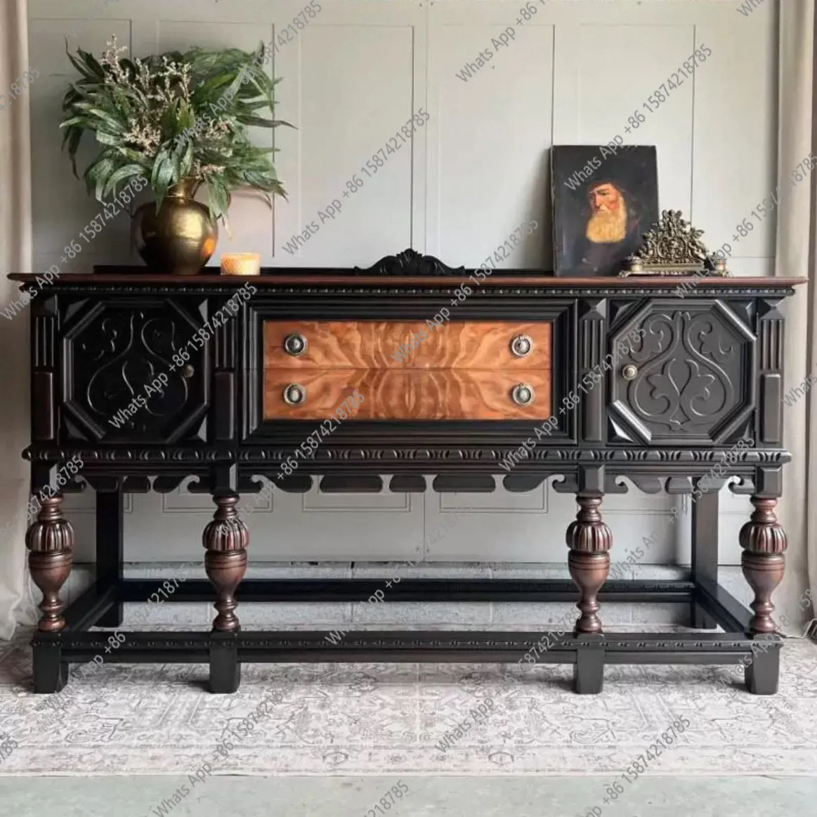 

American retro solid wood porch cabinet European living room carved side cabinet color matching against the wall