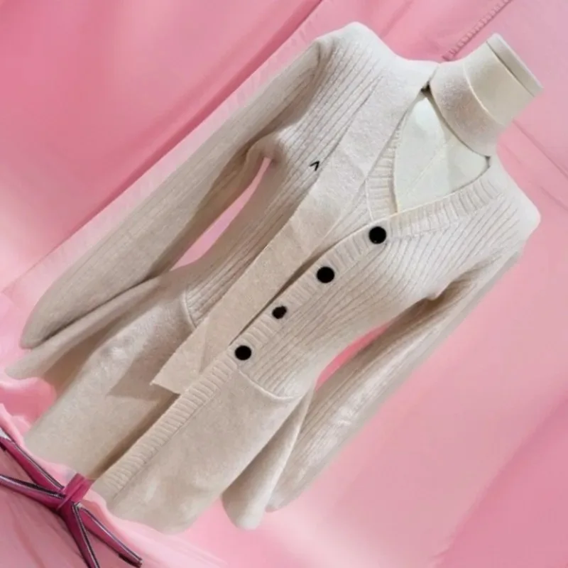 

Japanese Style Single-Breasted Long Sleeve Halter Neck Waist-Cinching Ruffle Cardigan + Shorts Knitted Sweet Girl Two-Piece Set