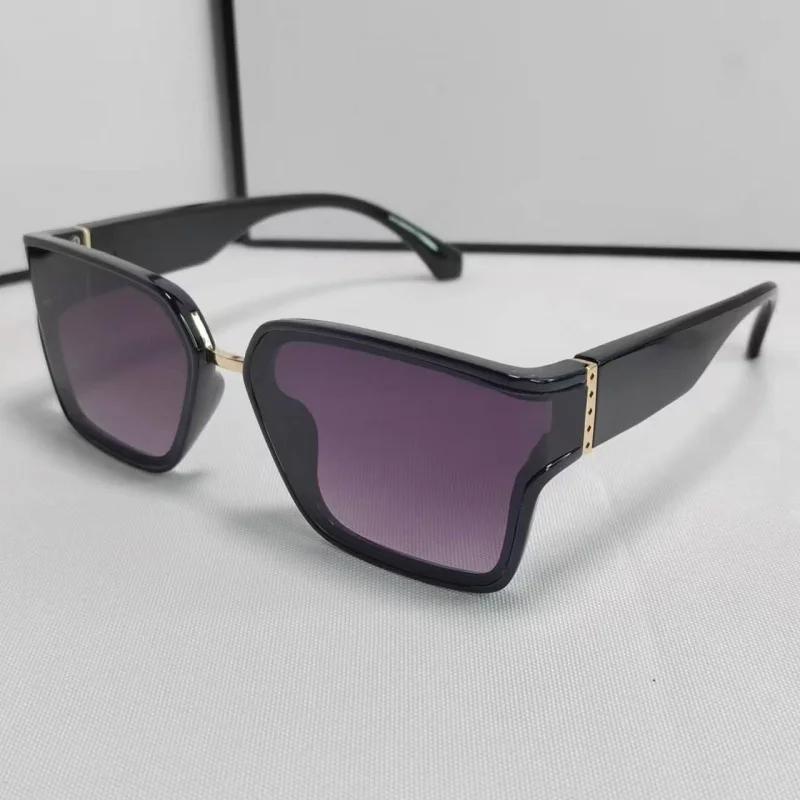 

FY-99204 European and American Fashion Square Sunglasses Women's Personalized High-Grade Sunglasses