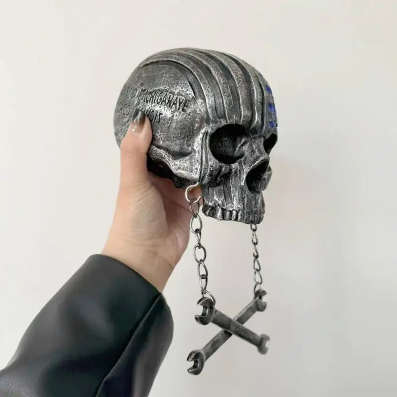 

Skull Head Motorcycle Hat Holder Cool Hard Hat Stand Motorcycle Helmet Holder Coat Hooks Home Crafts Decoration Ornaments