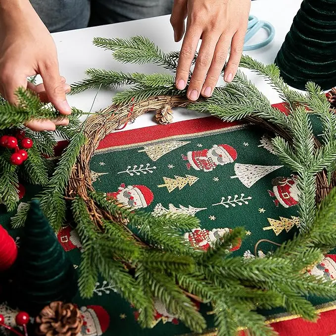 1–500 Stück künstliche Pflanzen, Kiefernzweige, grüne Pflanzen, Kiefernnadeln, Girlandendekoration für Weihnachten, Neujahr, Party, Gartendekoration – Detail 6