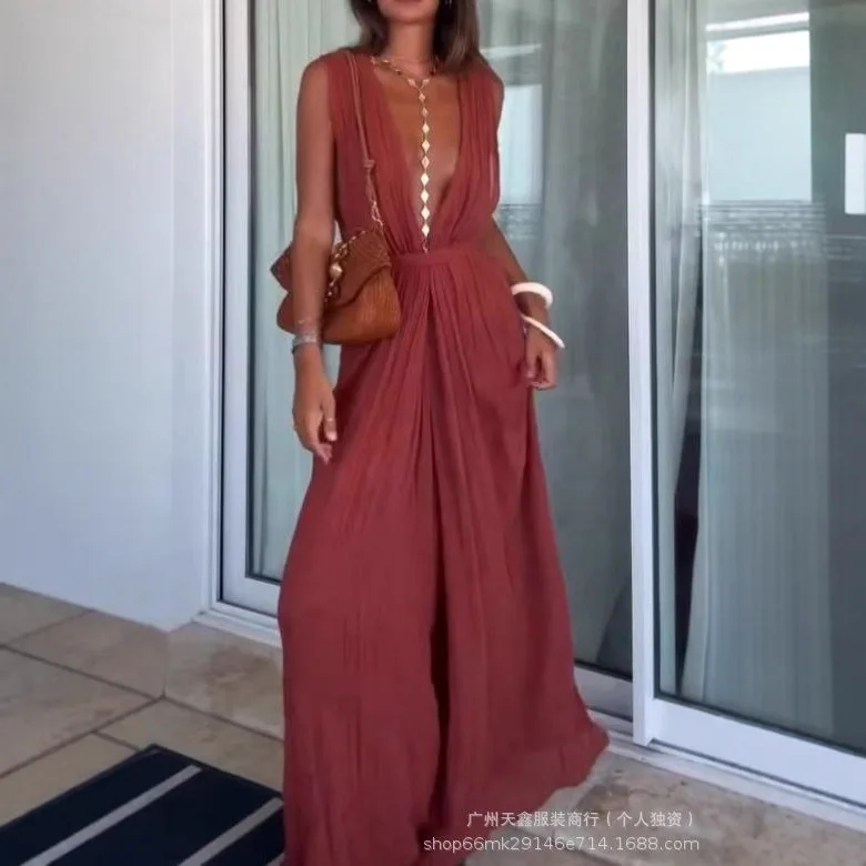 بدلة قفز طويلة مثيرة بفتحة رقبة شكل v عميقة بدلة نسائية أنيقة عالية الخصر بلون واحد موضة صيف 2026 بدلة لعب فضفاضة للحفلات