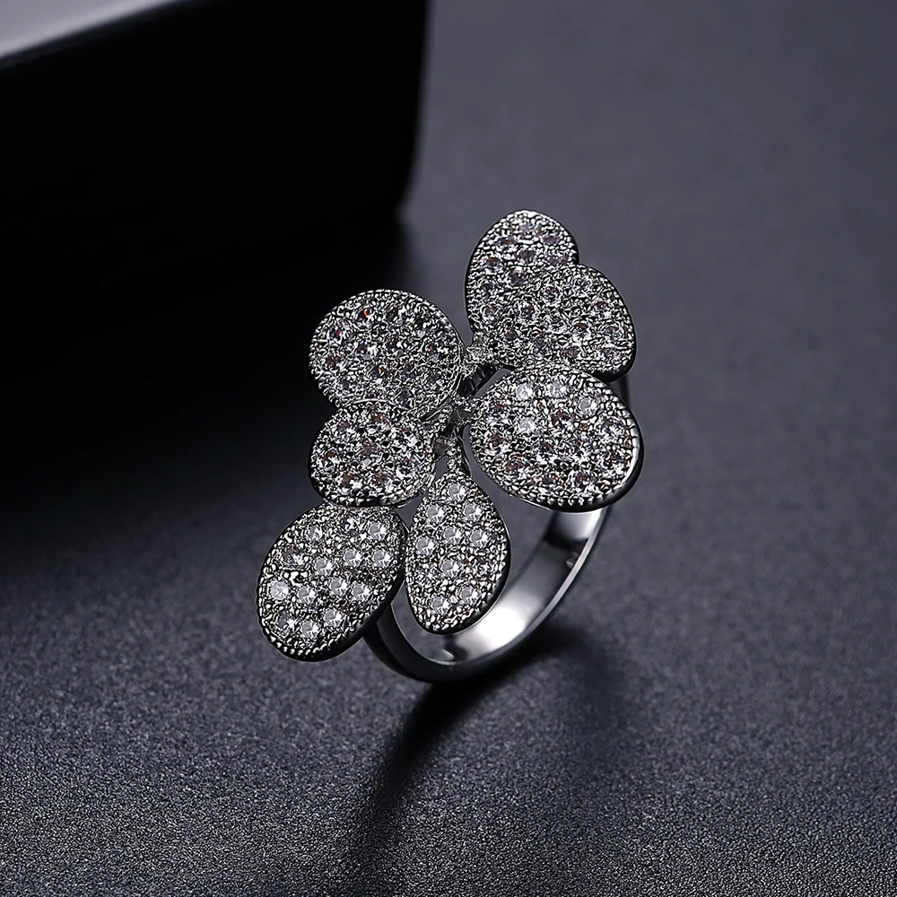 LUOTEEMI Elegant CZ Flower Ring For Women Luxury Lady Cubic Zirconia Paved Resizable Open Finger Rings Party Jewelry Pierscionek