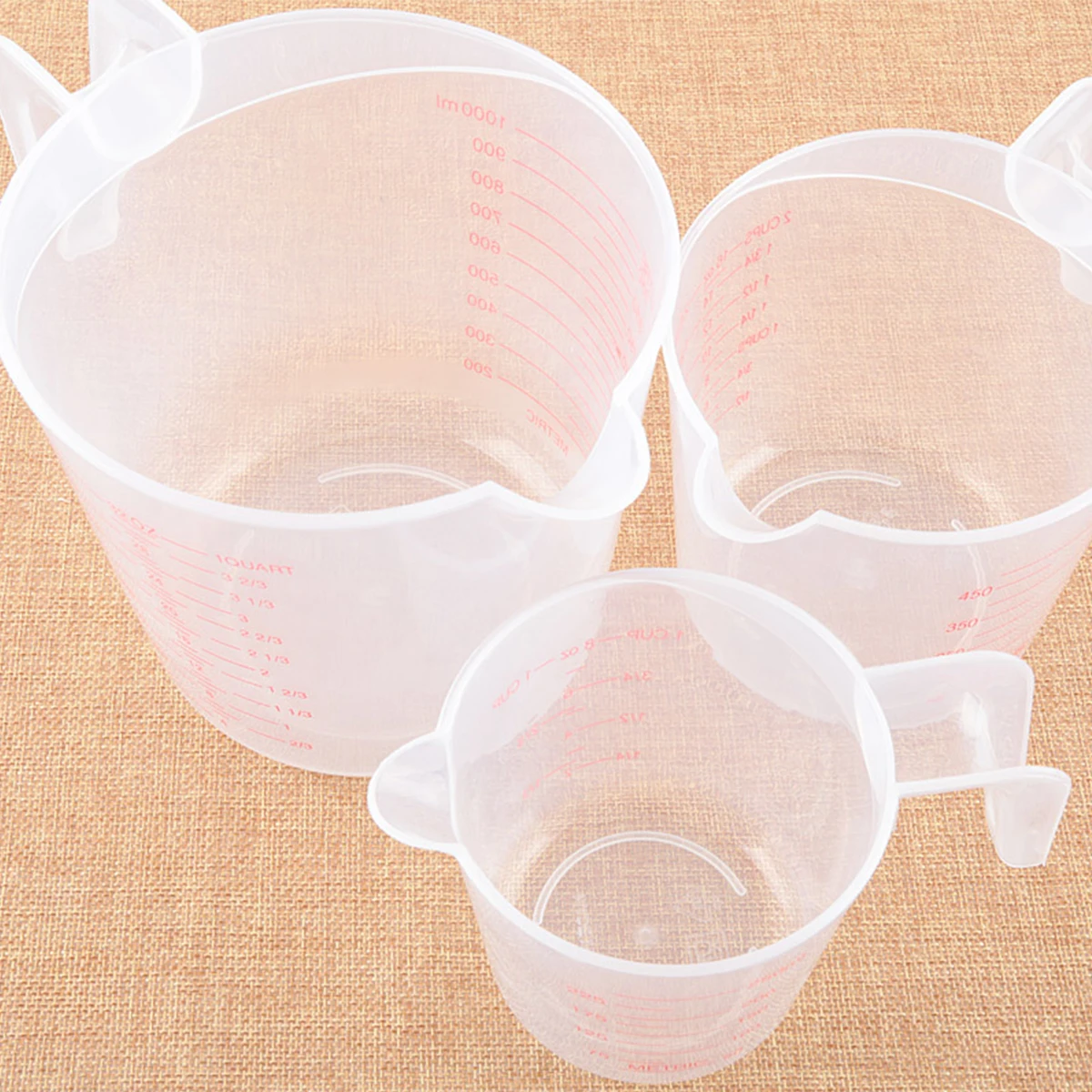 

3Pcs Kits Baking Liquid Measuring Cups PVC Scale Cup Plastic Measuring Volume Beaker Kitchen Baking Tools 250/500/1000ML