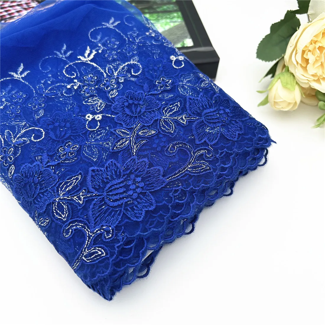 3y/lot Breite 22cm Marineblau Gold Schimmernde Stickerei Spitzenborte Kleidungszubehör Kleiderärmel Nähen Dessous Bjd Puppenstoff – Detail 3
