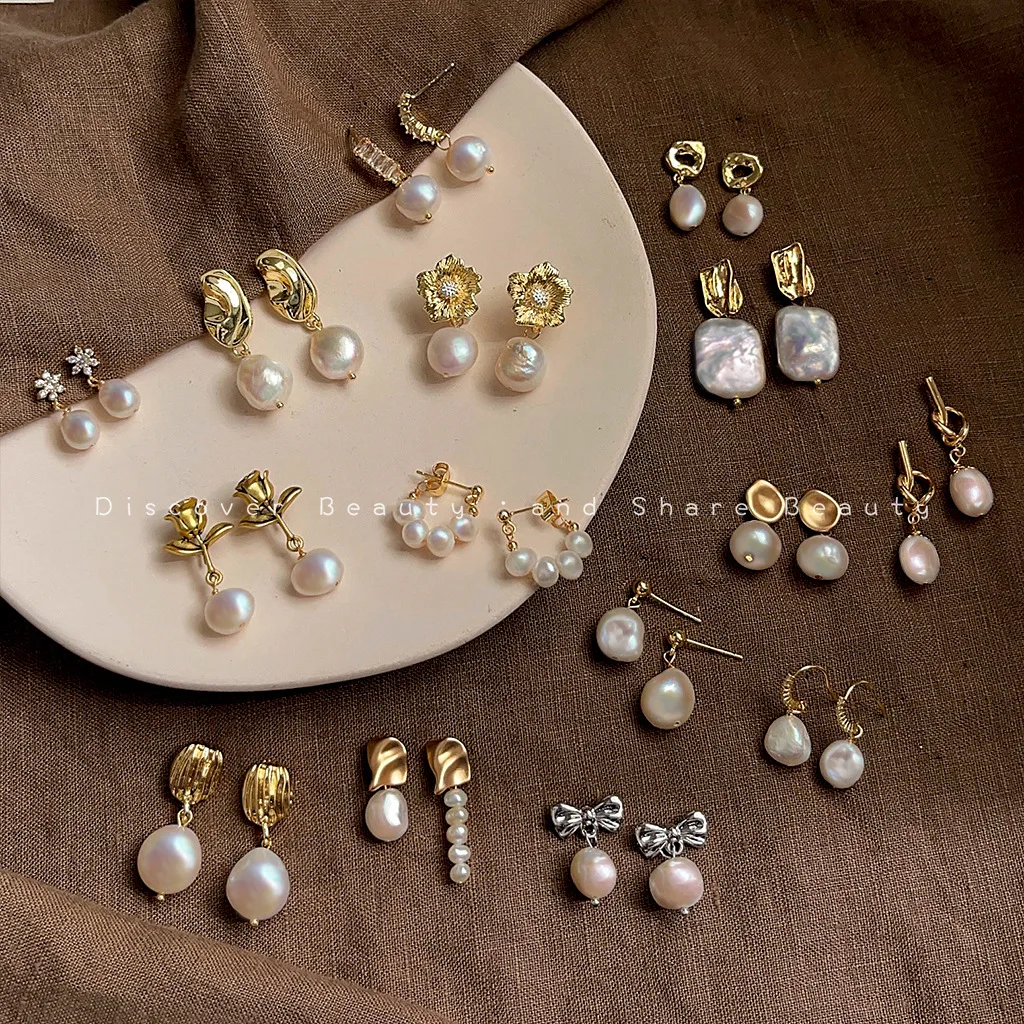 DIY accessories Baroque natural pearl earrings women's French retro temperament stud earrings niche high-end light luxury handma