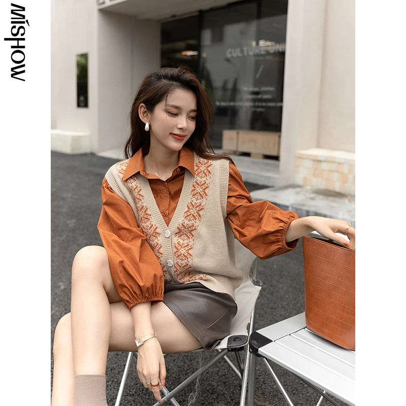 MISHOW 2024 Autumn Retro Sweater V-Neck Single-breasted Knitted Vests Women Casual Loose Sleeveless Tops Y2k Clothes MXA34Z0090