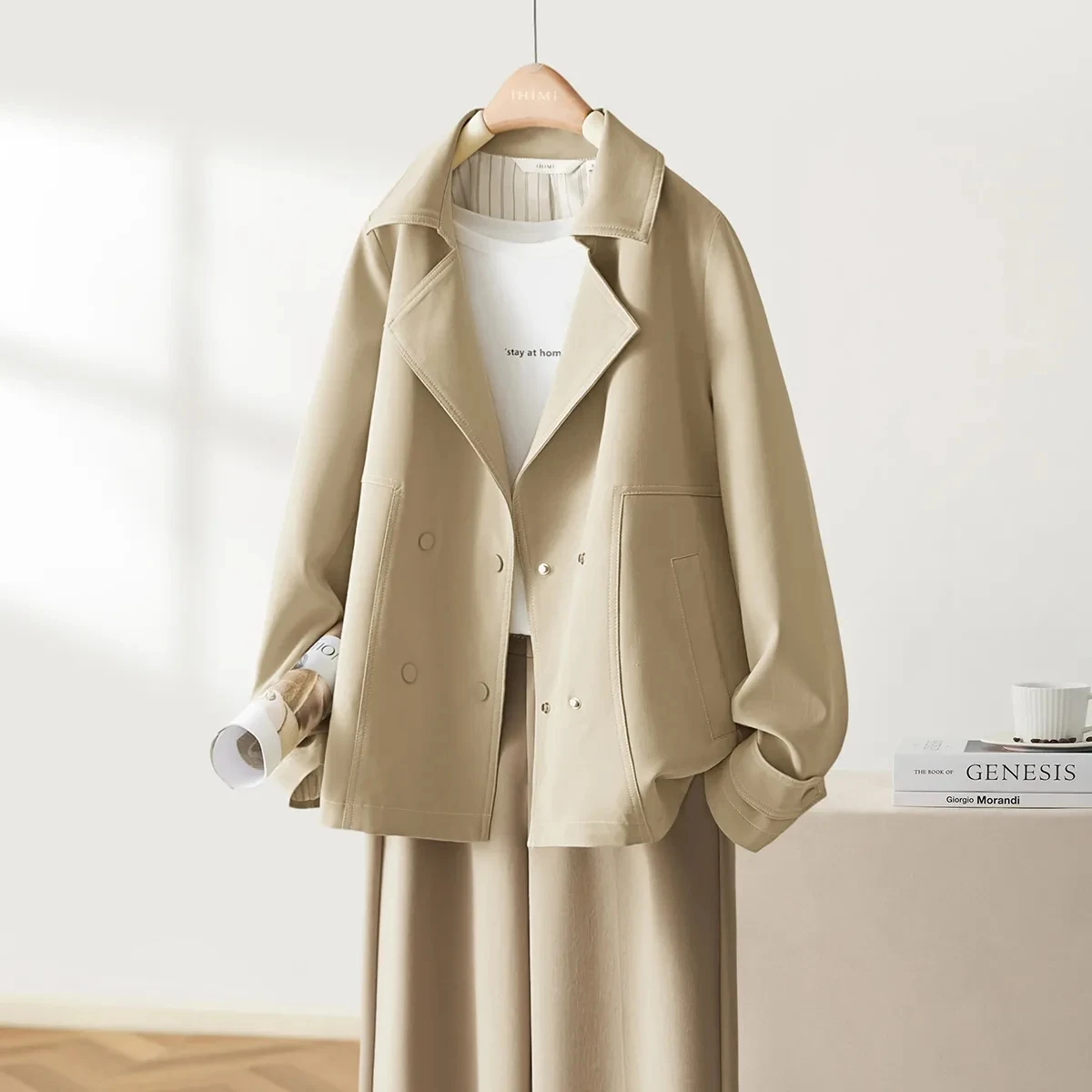 Cappotto da donna primavera autunno ort Sle Capispalla casual sottile Lanterna Sve Fibra di poliestere doppio petto Colore puro