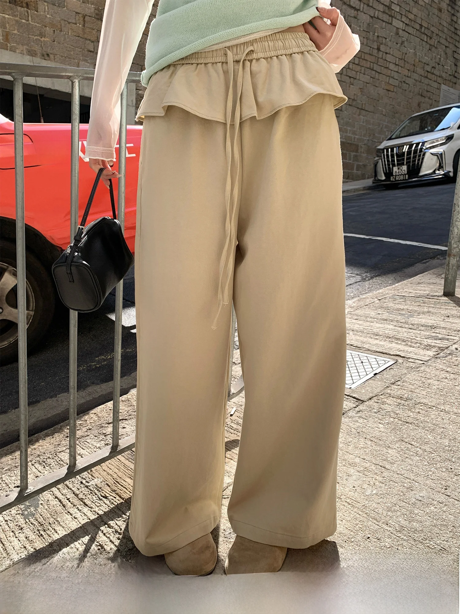 

Laid-back Style Wide Leg Casual Pants Women's Drawstring Elastic Waist Trousers Spring 2026 New Leaf Loose Fit Trousers