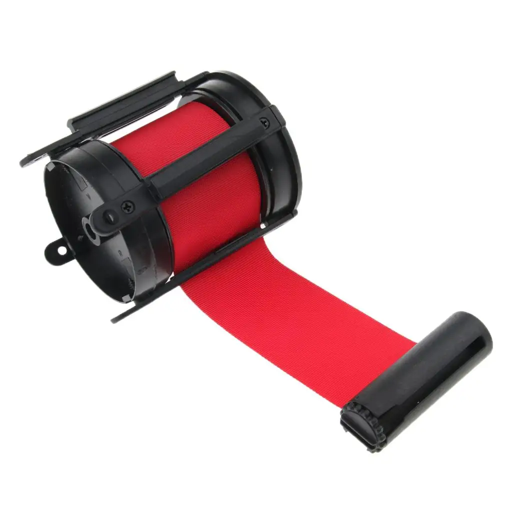 حزام الدعامة القابل للسحب، ملحق مثبت على حاجز التحكم في طابور الحشود #4