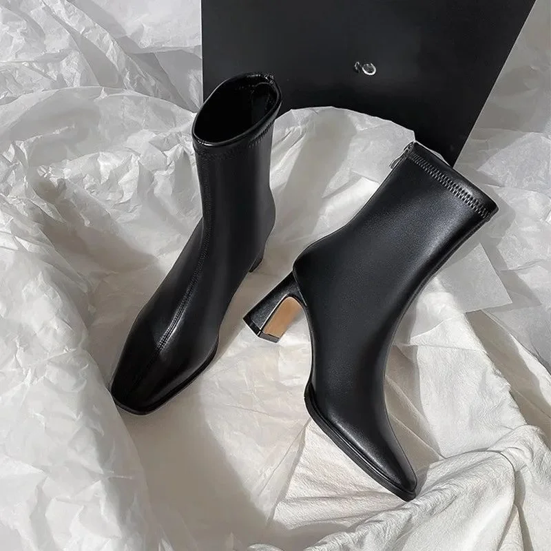 

Autumn Square Ankle Boots Comfortable Soft Leather High Heel Busin Casual Flat Head Warm oes for Women in Winter