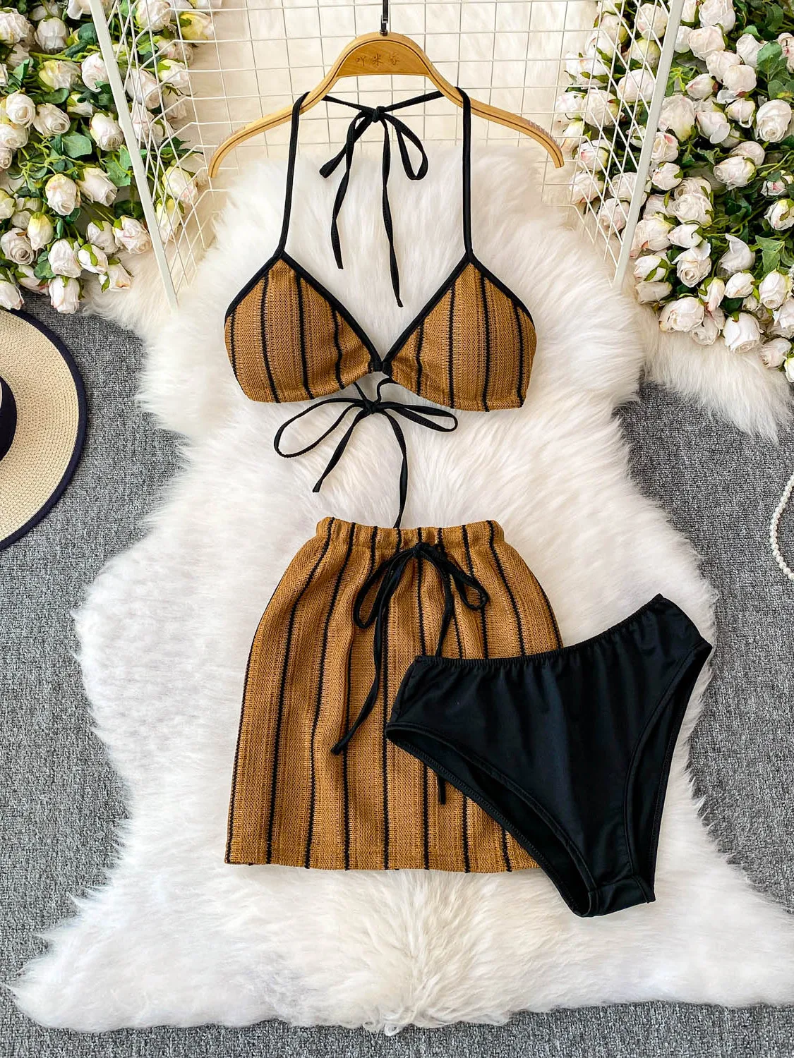 

Sexy Knitted High Waist Bikini V-Ne Hanging Ne Strap Tee-Piece Set Summer Faion Women's Clothing Student orm