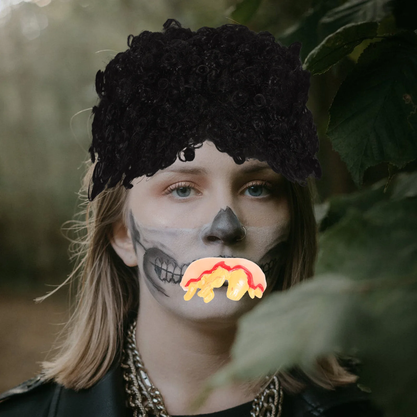 ชุดฟันปลอมและหนวดปลอมสำหรับฮาโลวีน 4 ชิ้น สีดำ หนวดปลอมแบบหลวม ฟันปลอมแบบเน่า สำหรับแต่งกาย คอสเพลย์ ปาร์ตี้ งานแฟนซี