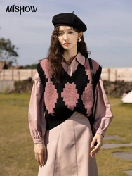 MISHOW Argyle Vest Sweater Autumn Winter V-neck Sleeveless Knit Warm Female Knitted Pullover Korean Knitwears MXB44Z1089