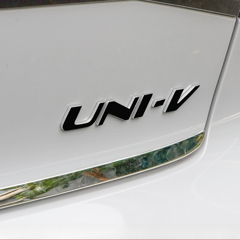Pegatina con logotipo de coche para puerta trasera Changan Univ, etiqueta de letra de UNI-V modificada, etiqueta especial que cambia de Color, herramientas adhesivas personalizadas